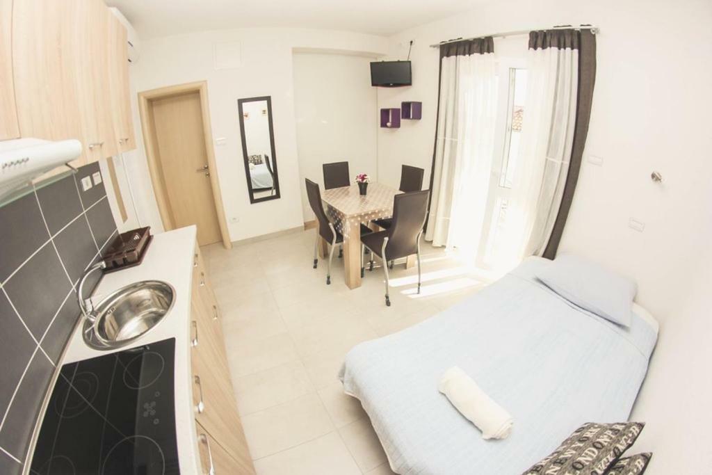 Apartmani Bartolic Rogoznica  Exterior photo